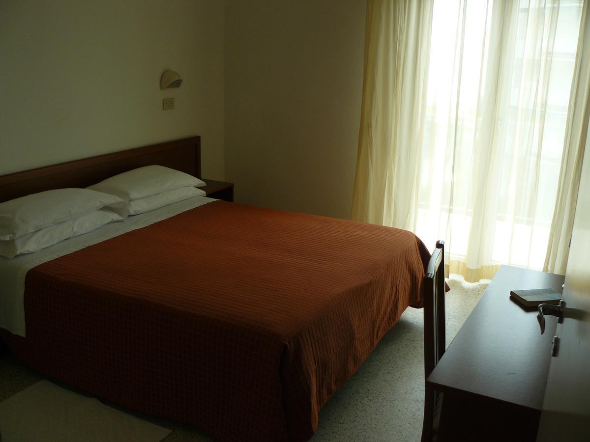 Hotel Sayonara Milano Marittima Eksteriør billede