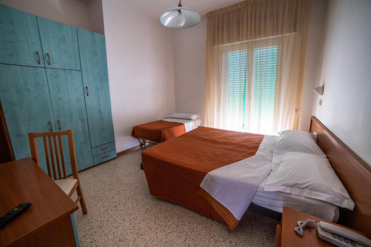 Hotel Sayonara Milano Marittima Eksteriør billede
