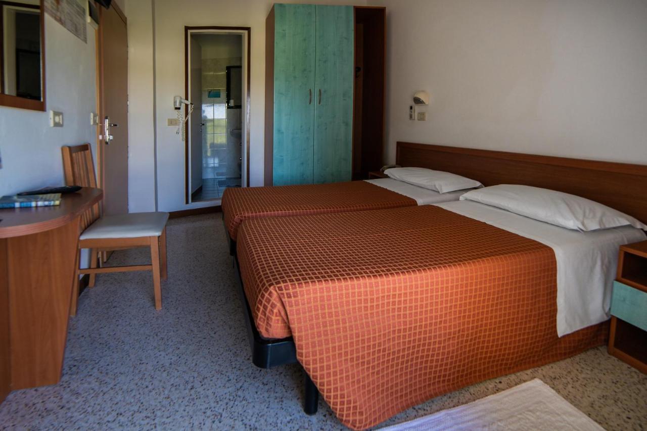 Hotel Sayonara Milano Marittima Eksteriør billede