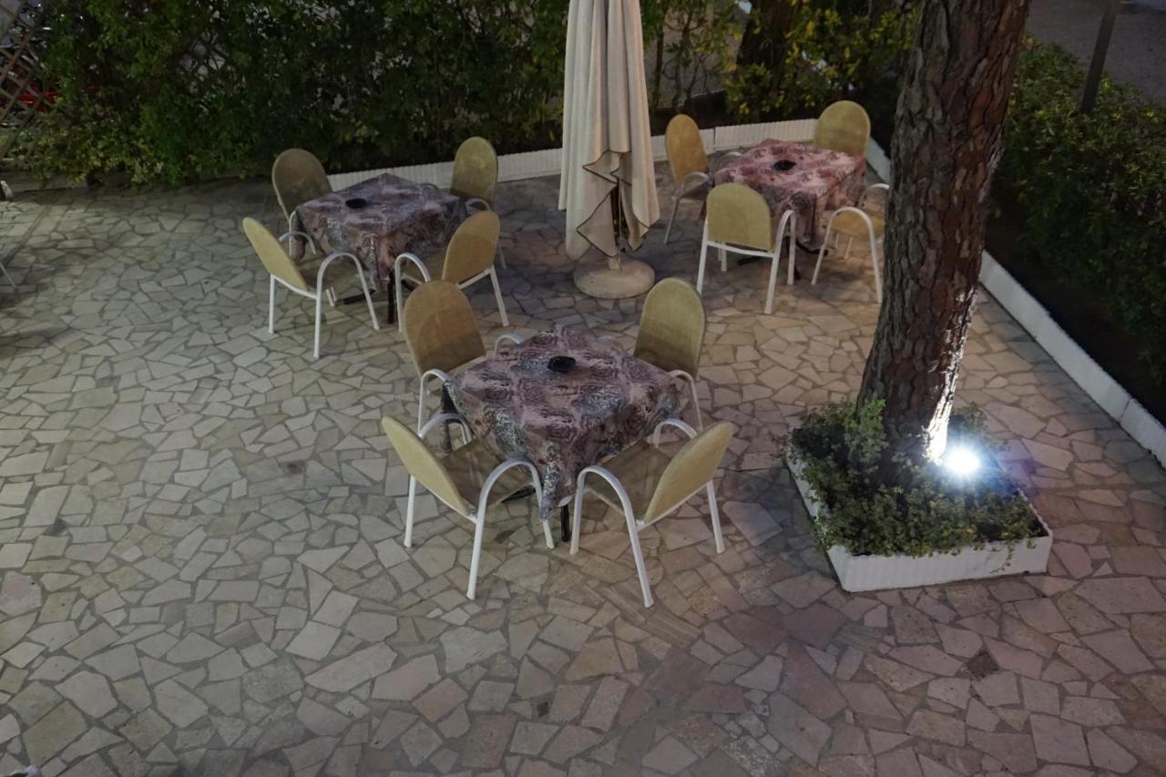 Hotel Sayonara Milano Marittima Eksteriør billede