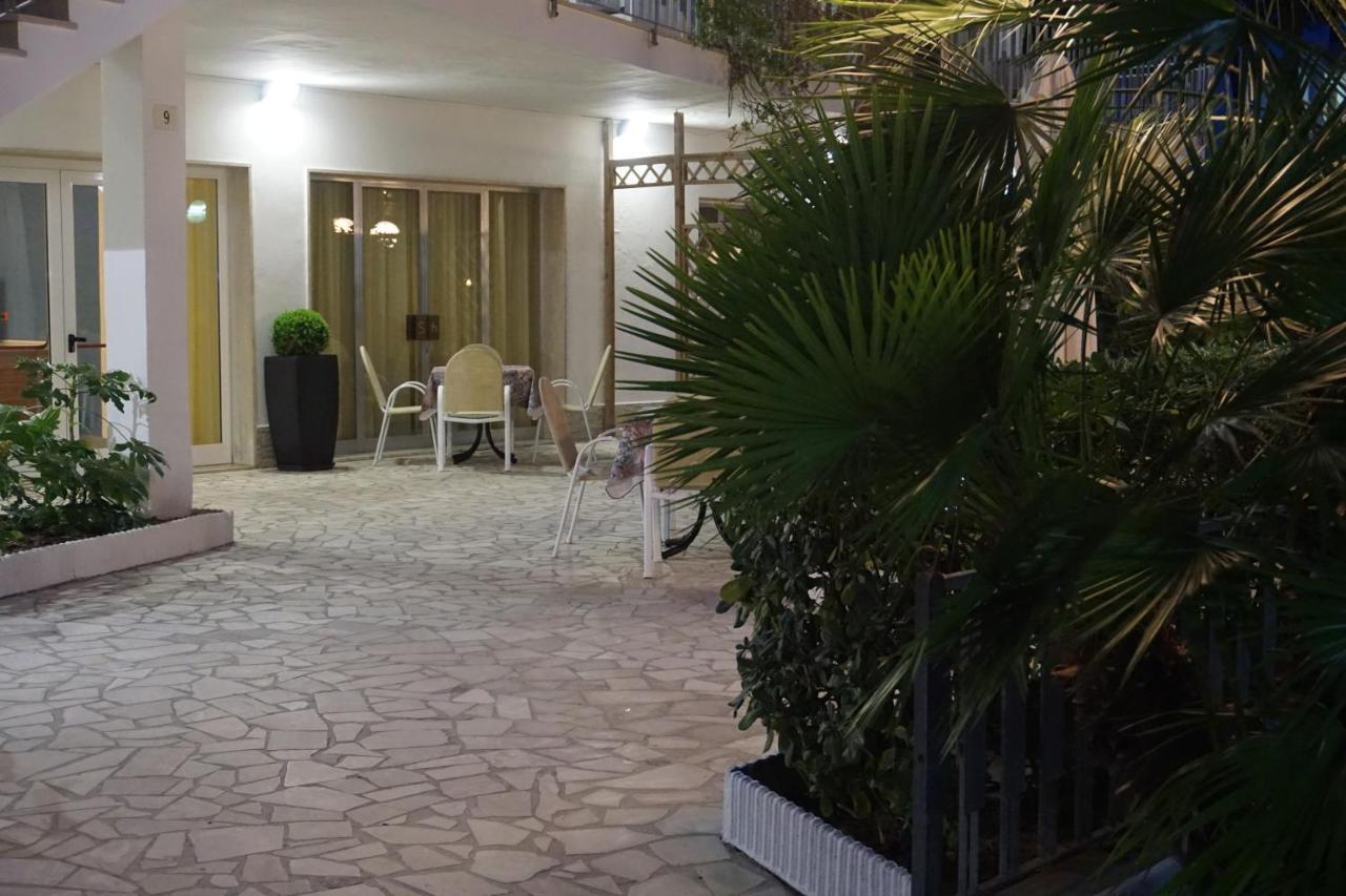 Hotel Sayonara Milano Marittima Eksteriør billede